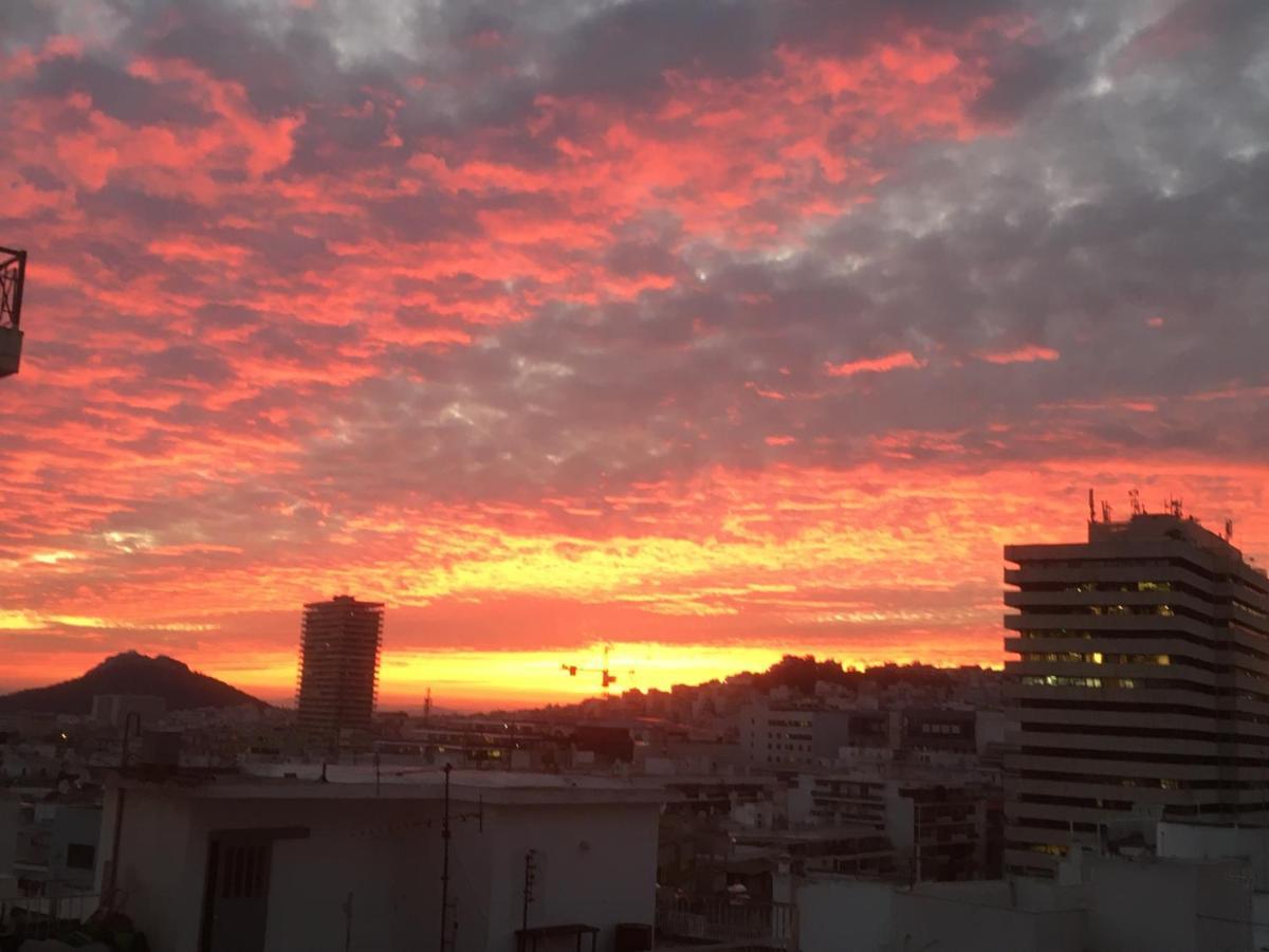 Cozy Apartment Near Metro-Athens View エクステリア 写真